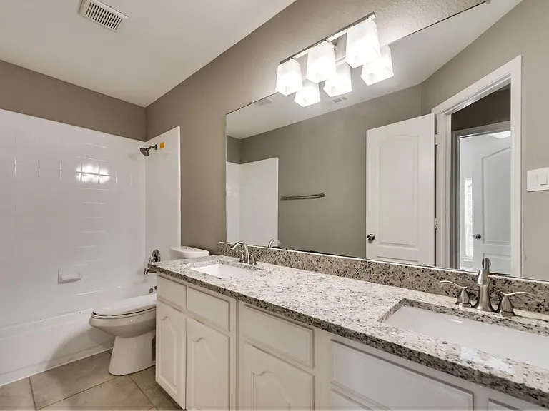 4319 Vine Ridge Ct — Photo 10