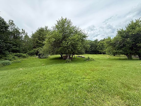 2nd image of 17 Walker Road
