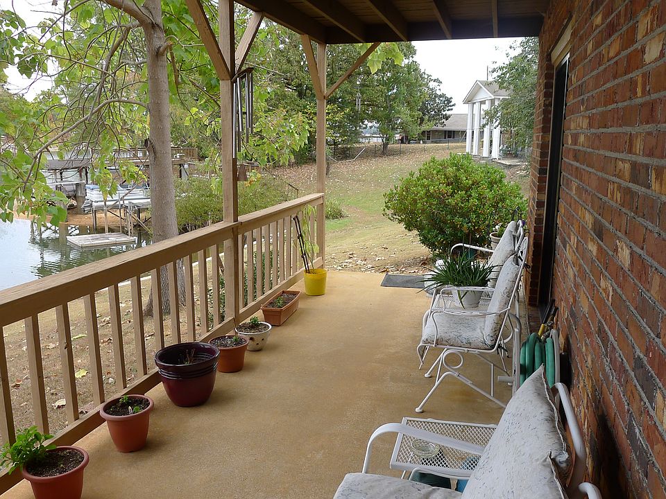 basement porch