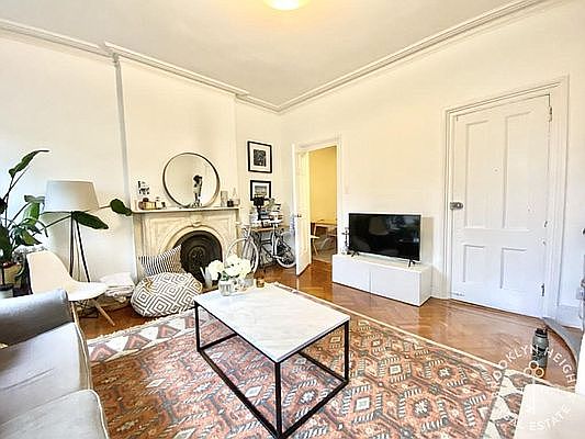 5th image of 390 Union St #2