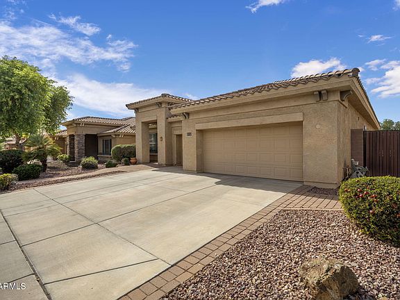 4th image of 2328 W BLAYLOCK Drive