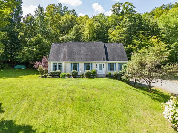 22 Patsy Lane, Thetford, VT 05075