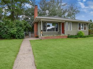 2328 South Ave E, Saint Paul, MN 55109