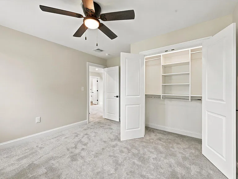 1512 Naamans Creek Rd — Photo 31