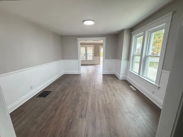 615 E. Maumee Street