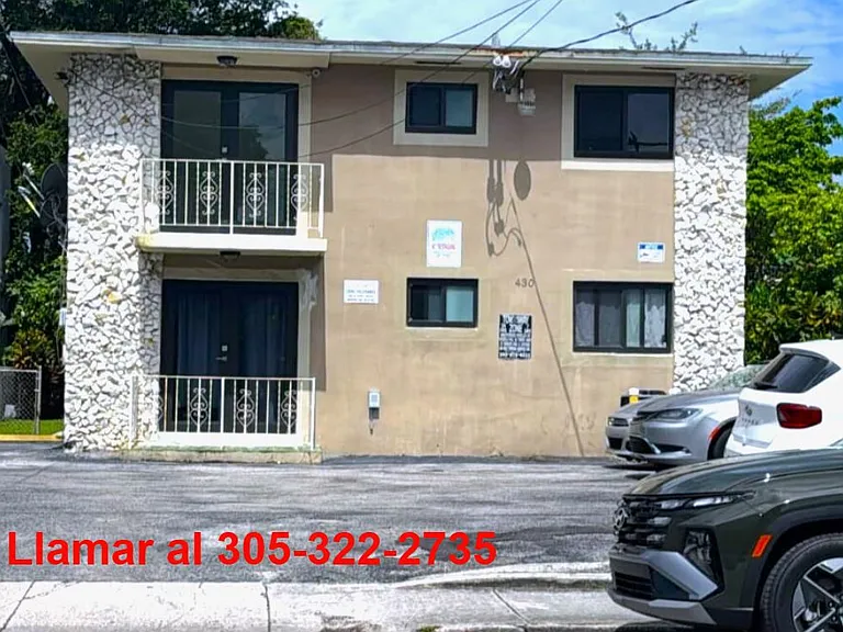430 NW 9th Ave #3 — Photo 1