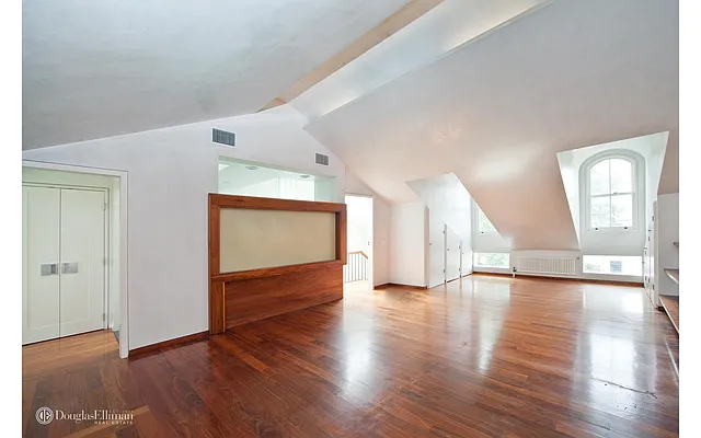 Rented by Douglas Elliman | media 5