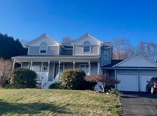 49 Valley View Dr, Ludlow, MA 01056