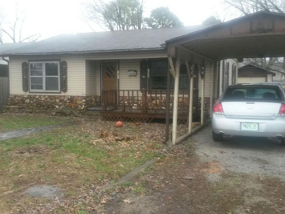 1st image of 1037 7th St