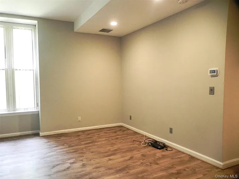 1250 North Ave #110 — Photo 7