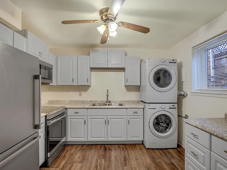 1412 N Royer St — Photo 2