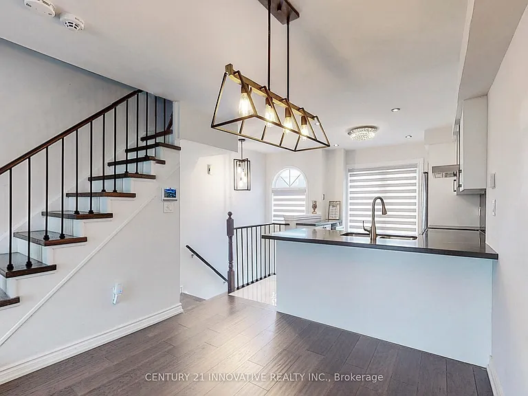 1635 Pickering Pkwy #18 — Photo 10