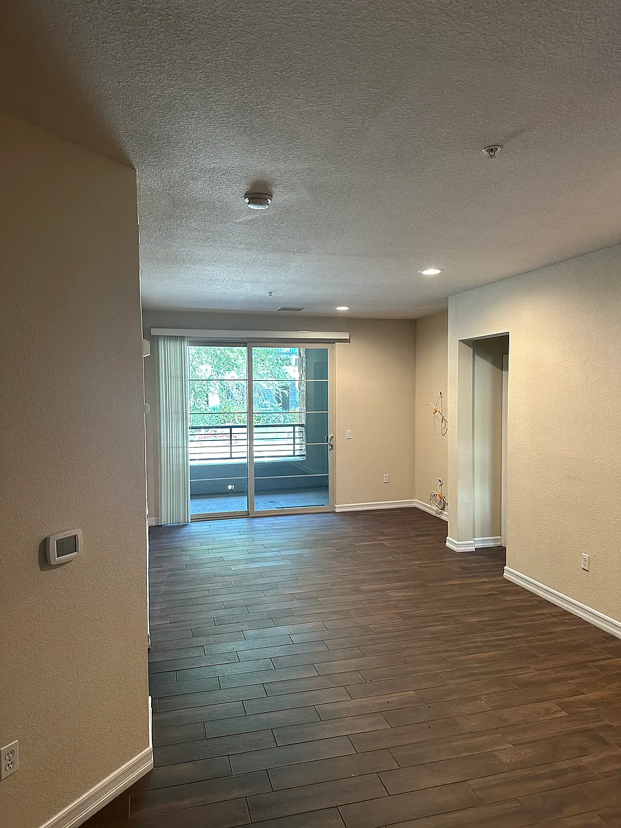 Building Photo - 1465 C St #3206