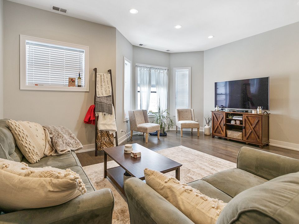1st image of 849 1/2 W Lill Ave #P