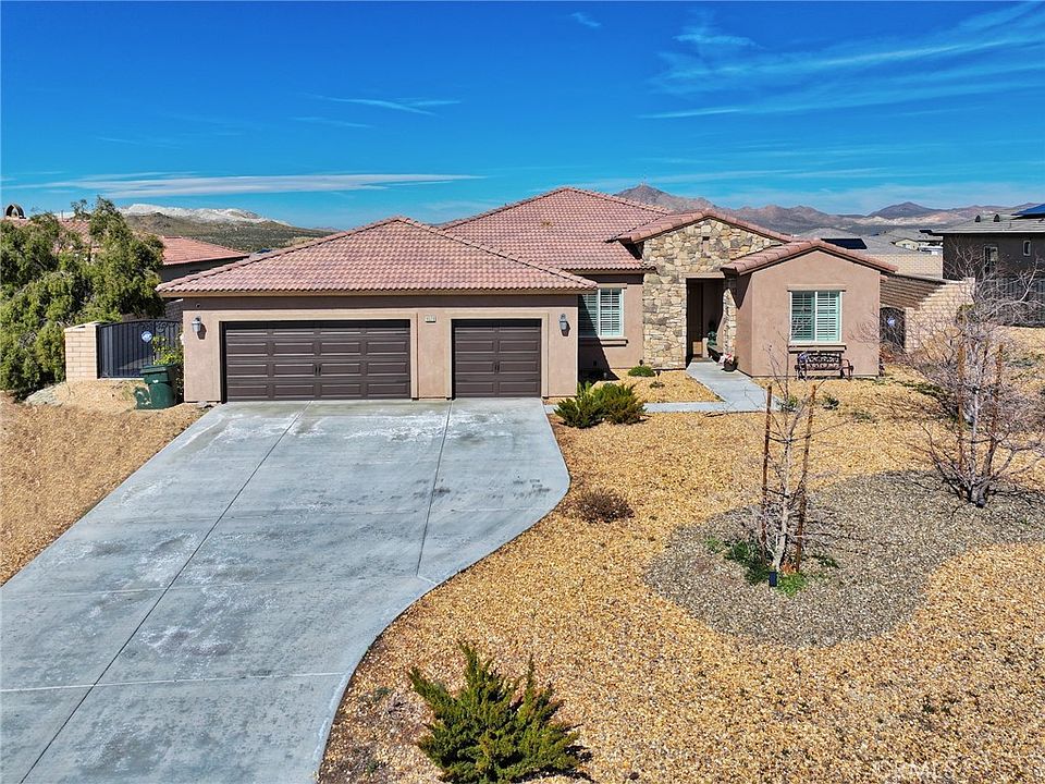 1st image of 19520 Arcata Rd