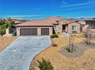 19520 Arcata Rd, Apple Valley, CA 92307