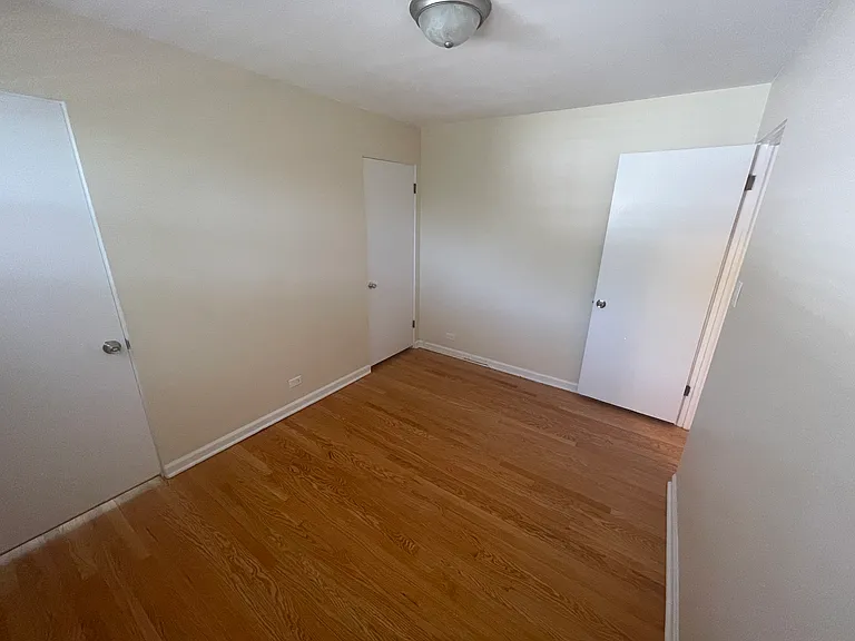 9521 Kildare Ave — Photo 19