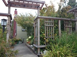 4112 SW Holden St, Seattle, WA 98136