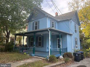 3110 Taylor St, Mount Rainier, MD 20712