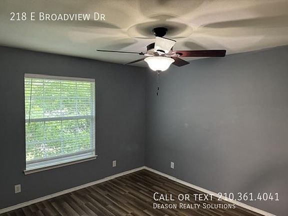 2nd image of 218 E Broadview Dr