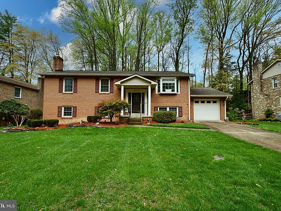 2nd image of 6690 Old Blacksmith Dr
