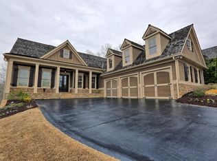 126 Blue Heron Blf, Dawsonville, GA 30534