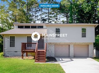 4323 Ridgetop Dr, Ellenwood, GA 30294