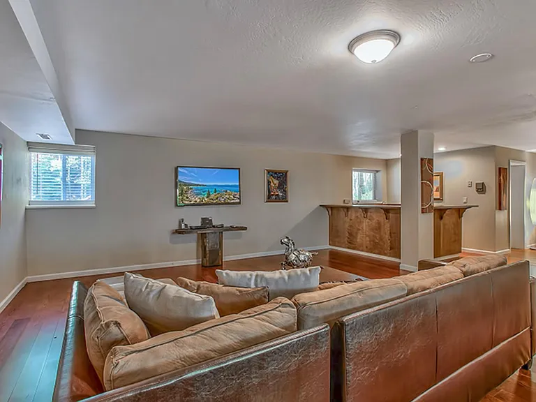 395 Sherwood Dr — Photo 26