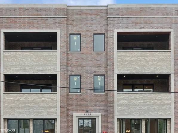 3125 N Clybourn Ave #3N, Chicago, IL 60618