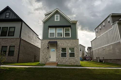 1323 S Van Buren Ave Photo 1