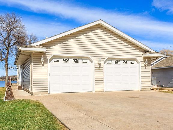 2nd image of 1767 Beach Dr SE