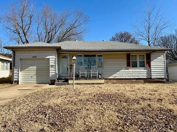 1601 Clarke St, Ponca City, OK 74601