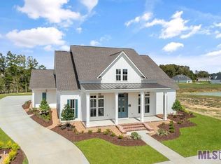 6505 Feather Ridge Dr, Baton Rouge, LA 70817