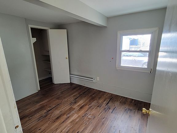 5th image of 9 Knox St APT 3