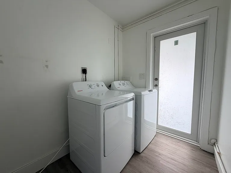 1853 Madison St #1 — Photo 11