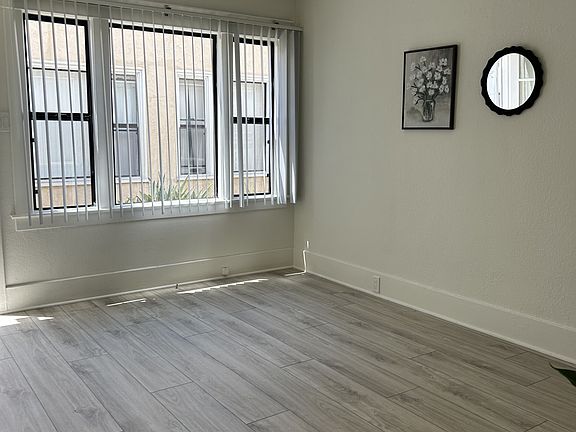 3rd image of 2075 Torrance Blvd #C