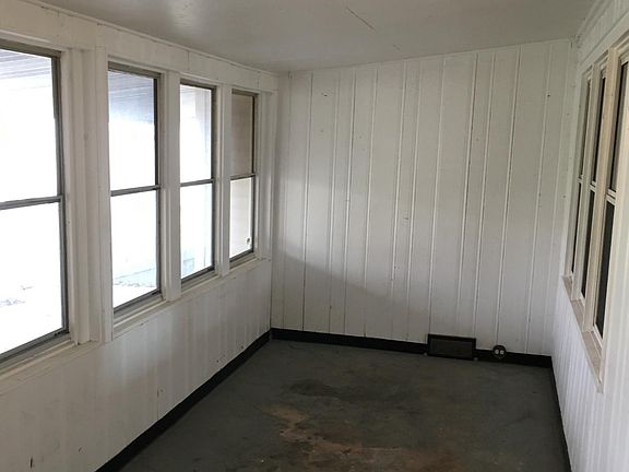 2nd image of 7311 Rogers St