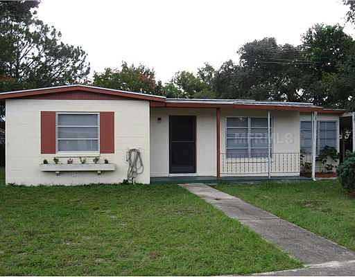 3rd image of 2449 Barbarossa Ave