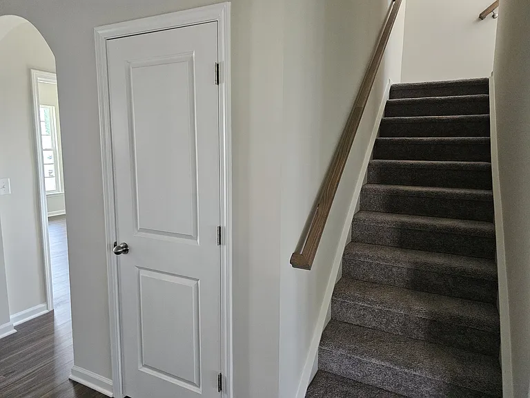 122 Somerset Ln — Photo 15