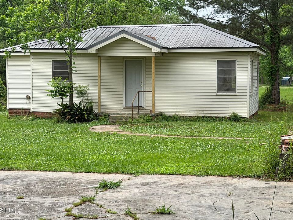 2nd image of 260 N Davis St