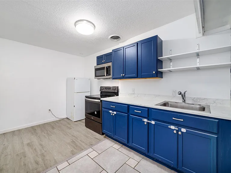 1309 Jefferson St #B — Photo 4