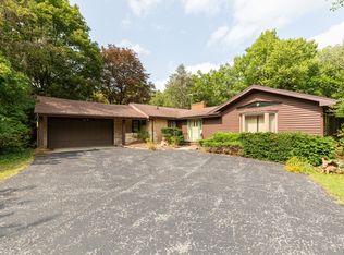 7420 Bull Valley Rd, Bull Valley, IL 60050