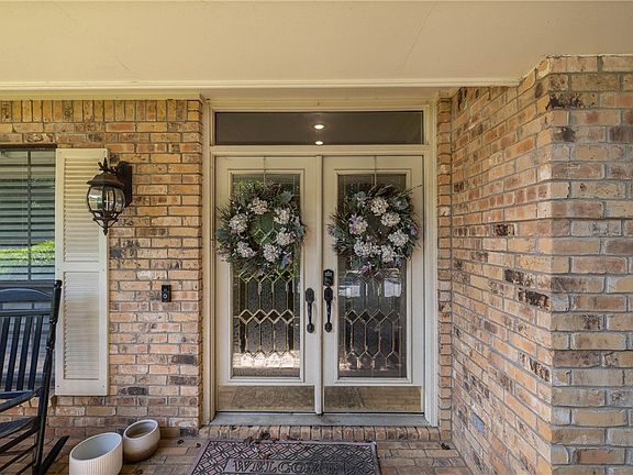4th image of 1643 N Arthurs Ct