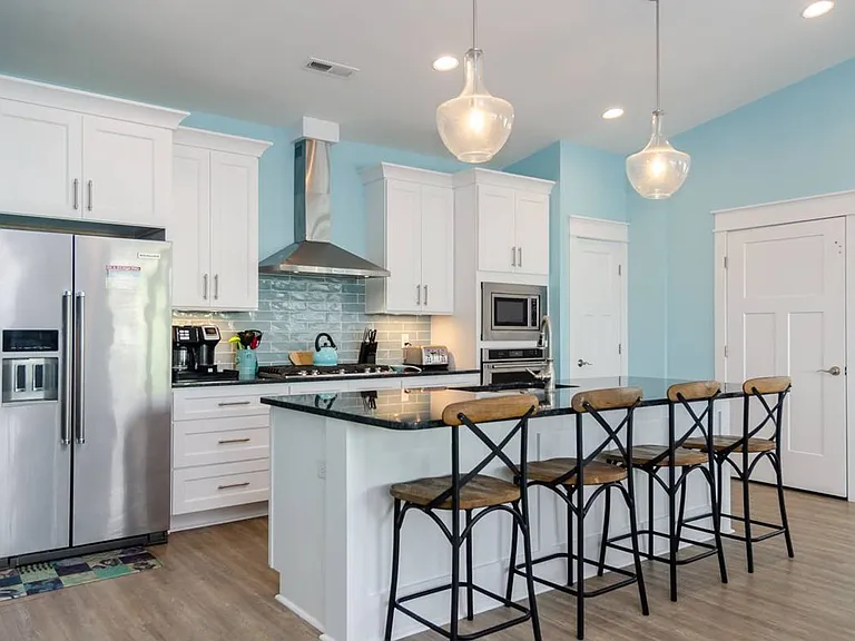 1211 N Fort Fisher Blvd #B — Photo 6