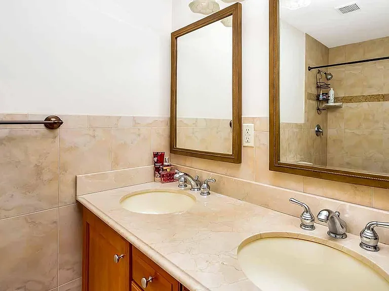 630 Valley Brook Ave #19 — Photo 17