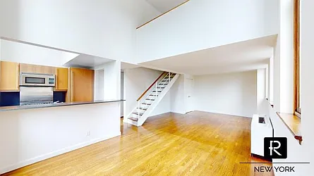 Rented by R New York