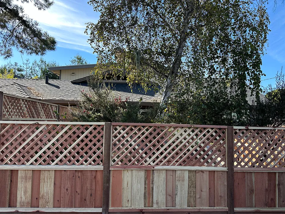 Street view of private yard