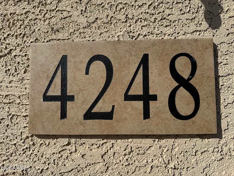 4248 W Brenley Dr — Photo 4