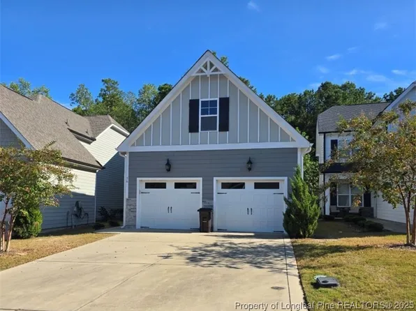 36 Spruce Hollow Cir, Spring Lake, NC 28390