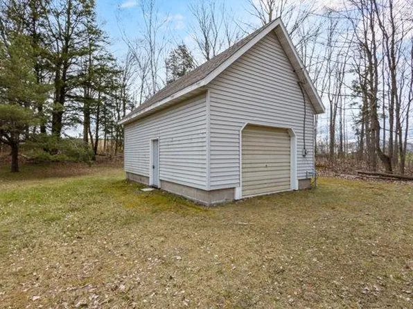 628 S Neenah Ave, Sturgeon Bay, WI 54235